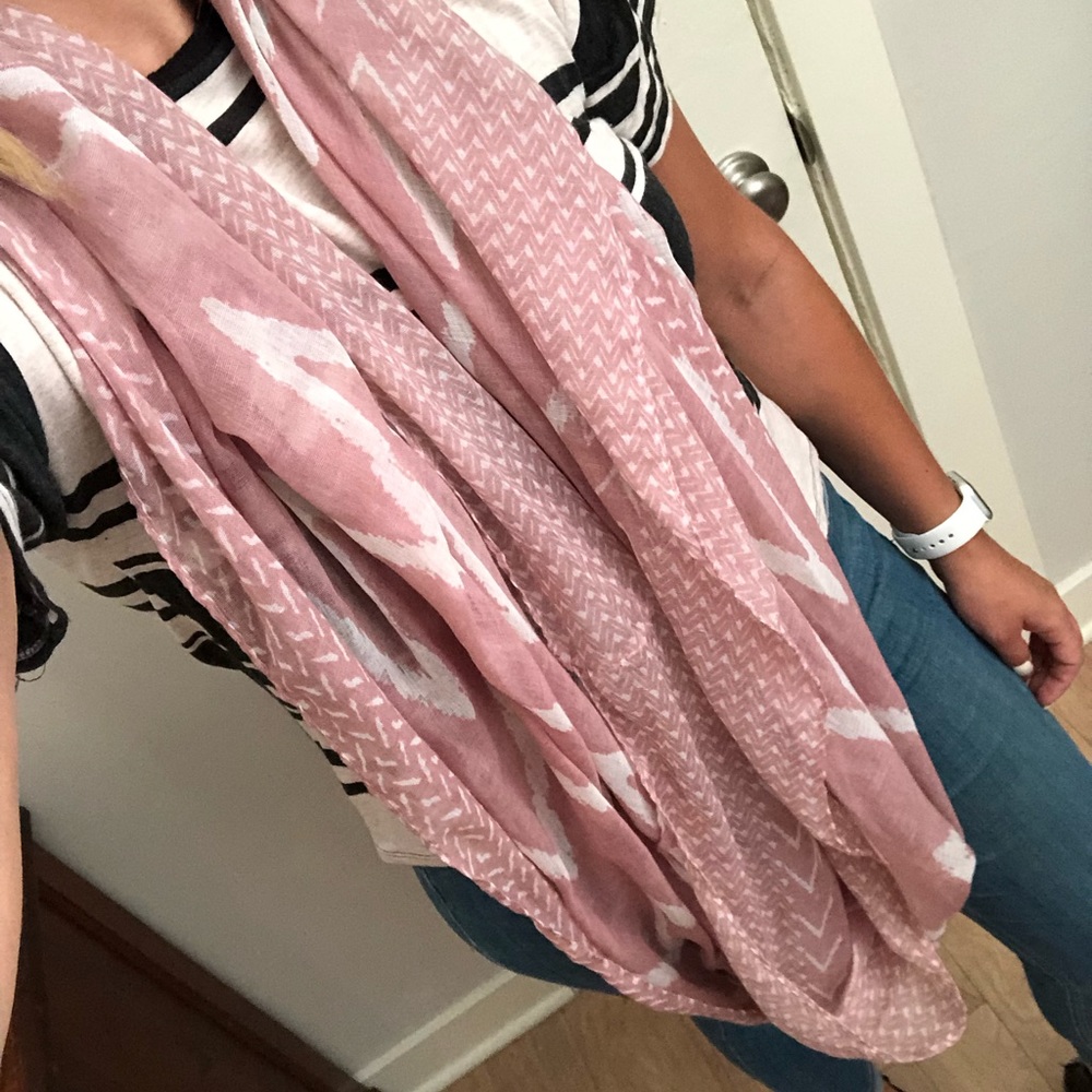 Scarf - Picture 3 of 3